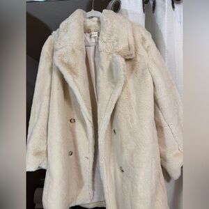 Altard state Elegant Cream Faux Fur Coat